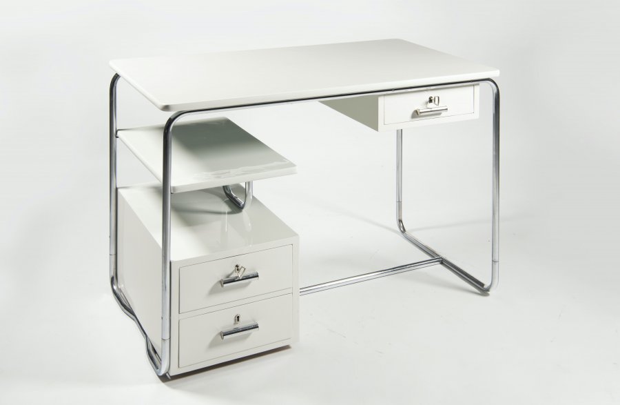 FUNCTIONALIST DESK