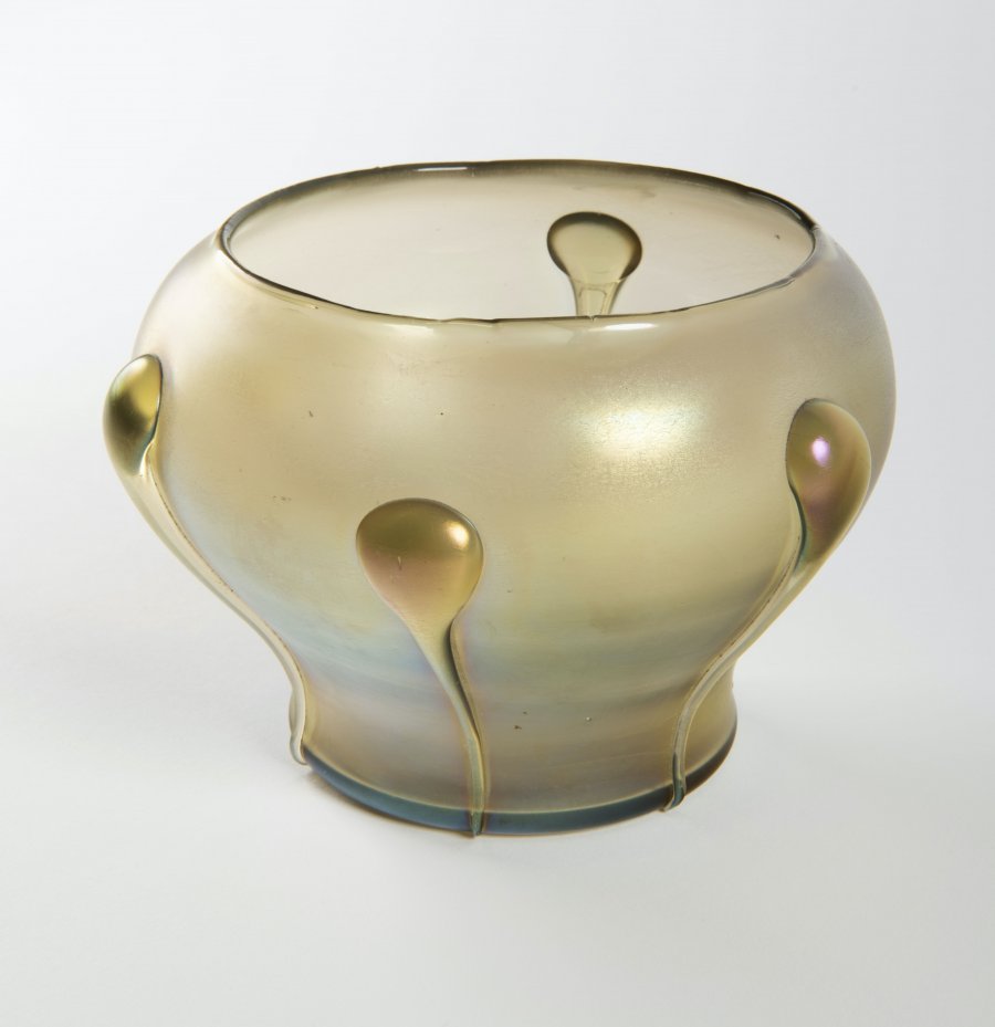 ART NOUVEAU LOETZ BOWL