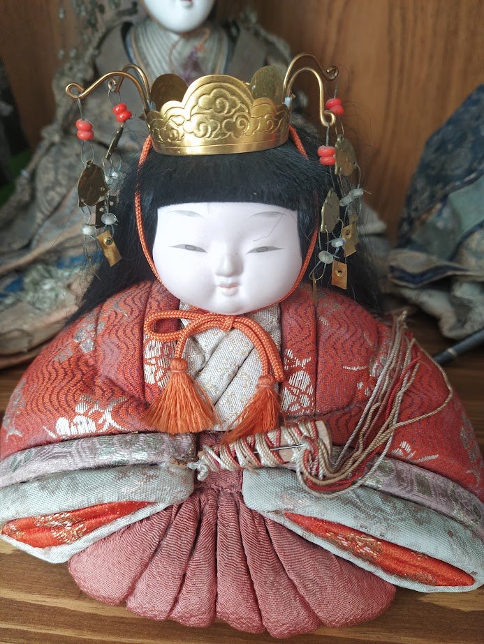 JAPANESE ANTIQUE DOLLS - EMPEROR FAMILY