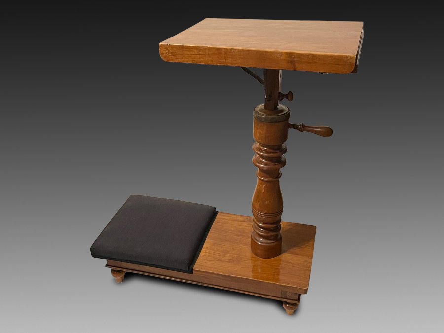 A BIEDERMEIER POSITIONING TABLE