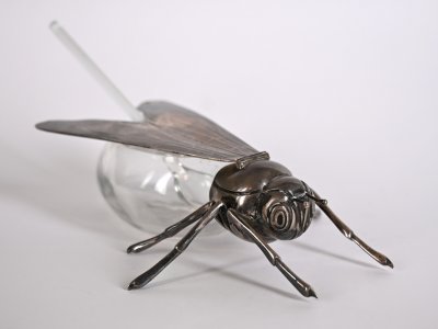 FLY SHAPED SUGAR BOWL