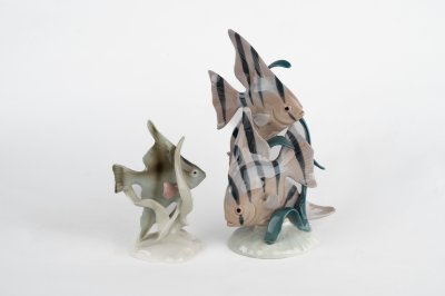 SET OF PORCELAIN FISH