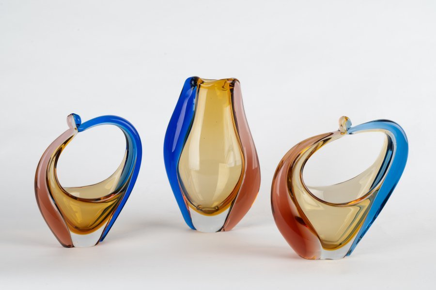 THREE VASES