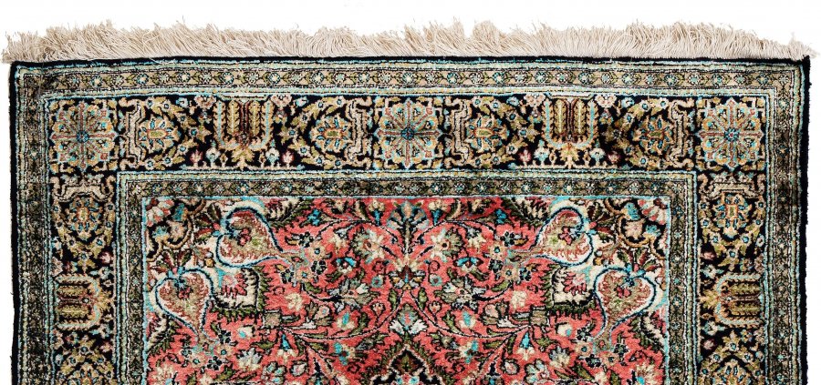 PERSIAN GOM RUG